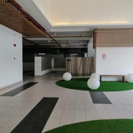Conezion Residence Putrajaya Wifi Netflix Екстериор снимка